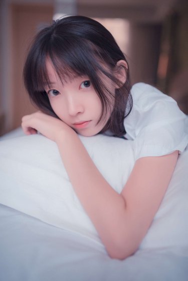 屈服的丝袜人妻